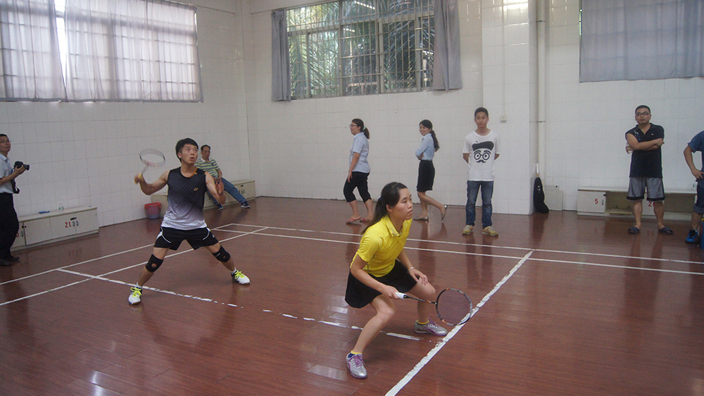 2015羽毛球比赛